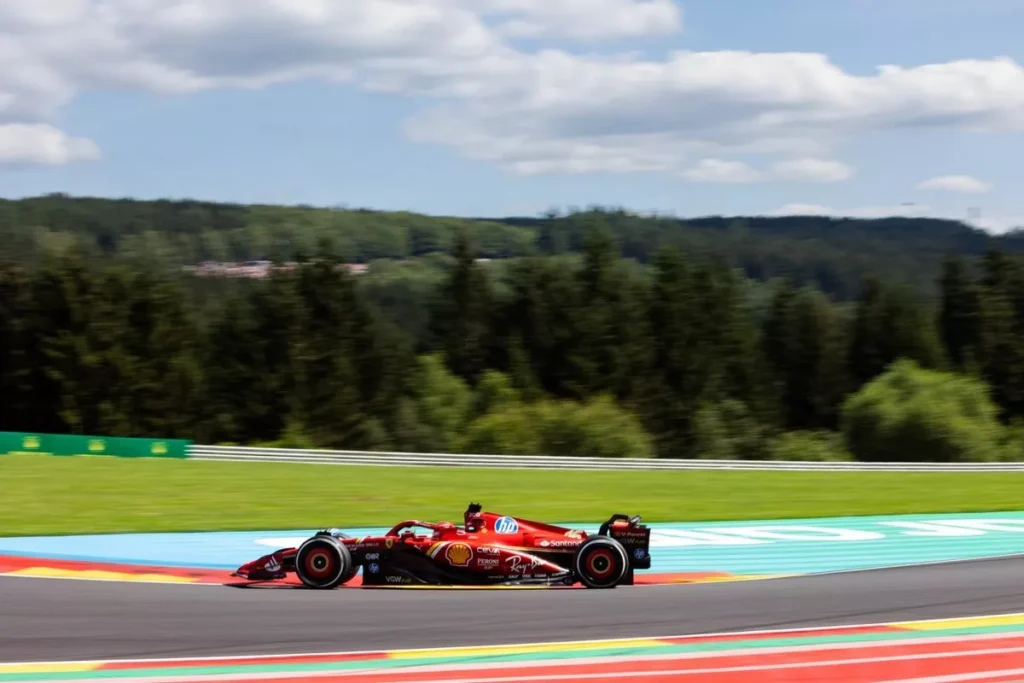 Charles Leclerc, le volant de la SF-24 à SPA. F1 2024, Grand Prix de Belgique.