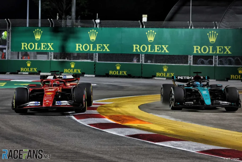 Charles Leclerc effectue une belle remontée le dimanche. Russell termine P4 dans une Mercedes qui semblait être la 4ème force.